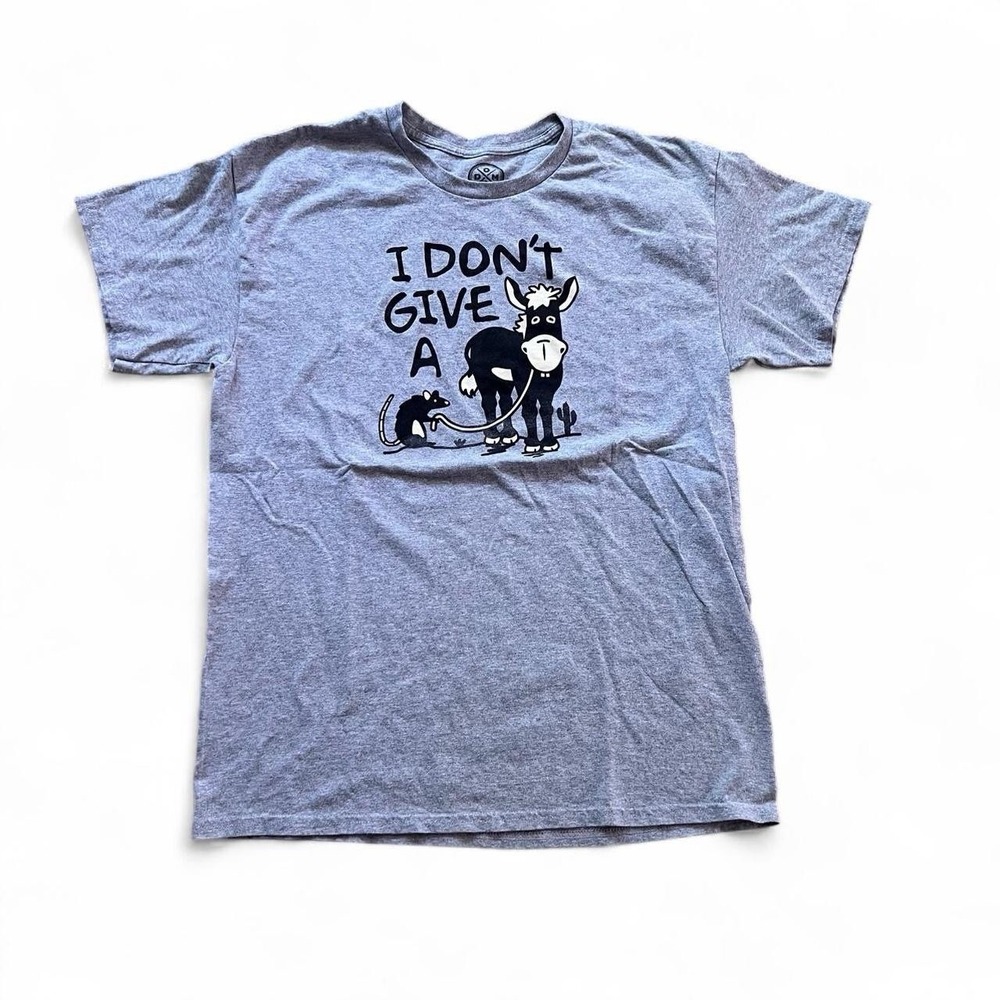 Funny Graphic Tee 'I Don't Give A Rat's A' Cartoon Design Skate Size Large